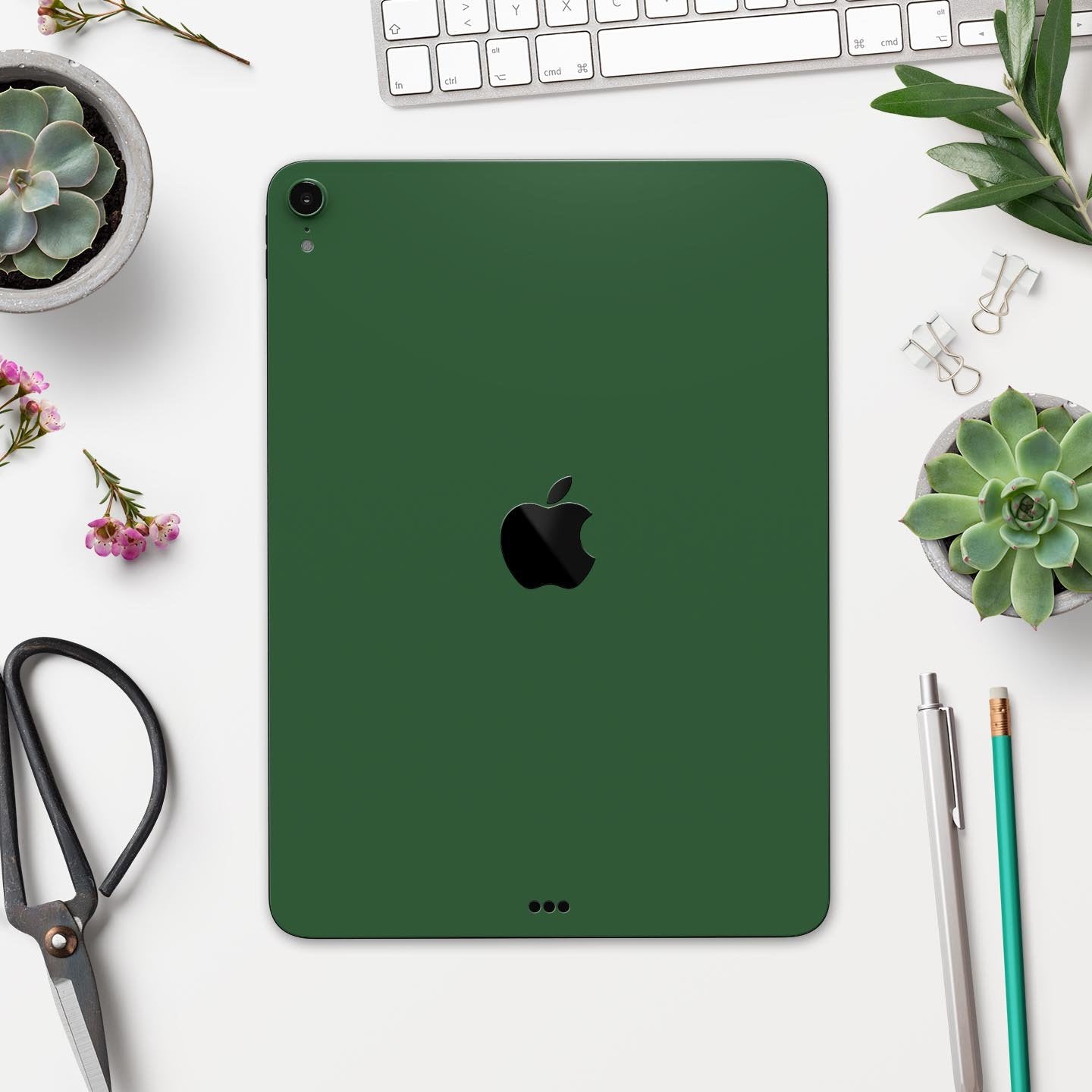 Solid Hunter Green - Full Body Skin Decal for the Apple iPad Pro