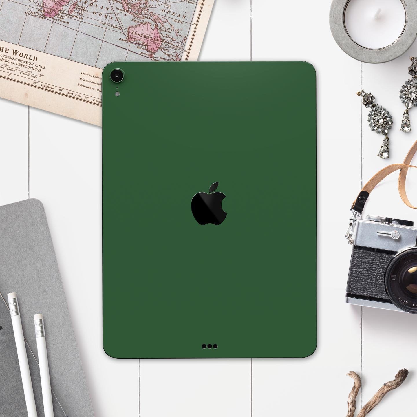 Solid Hunter Green - Full Body Skin Decal for the Apple iPad Pro